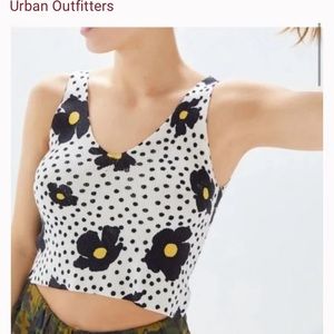 Urban Outfitters Floral Cropped Knitted top. Size Small.